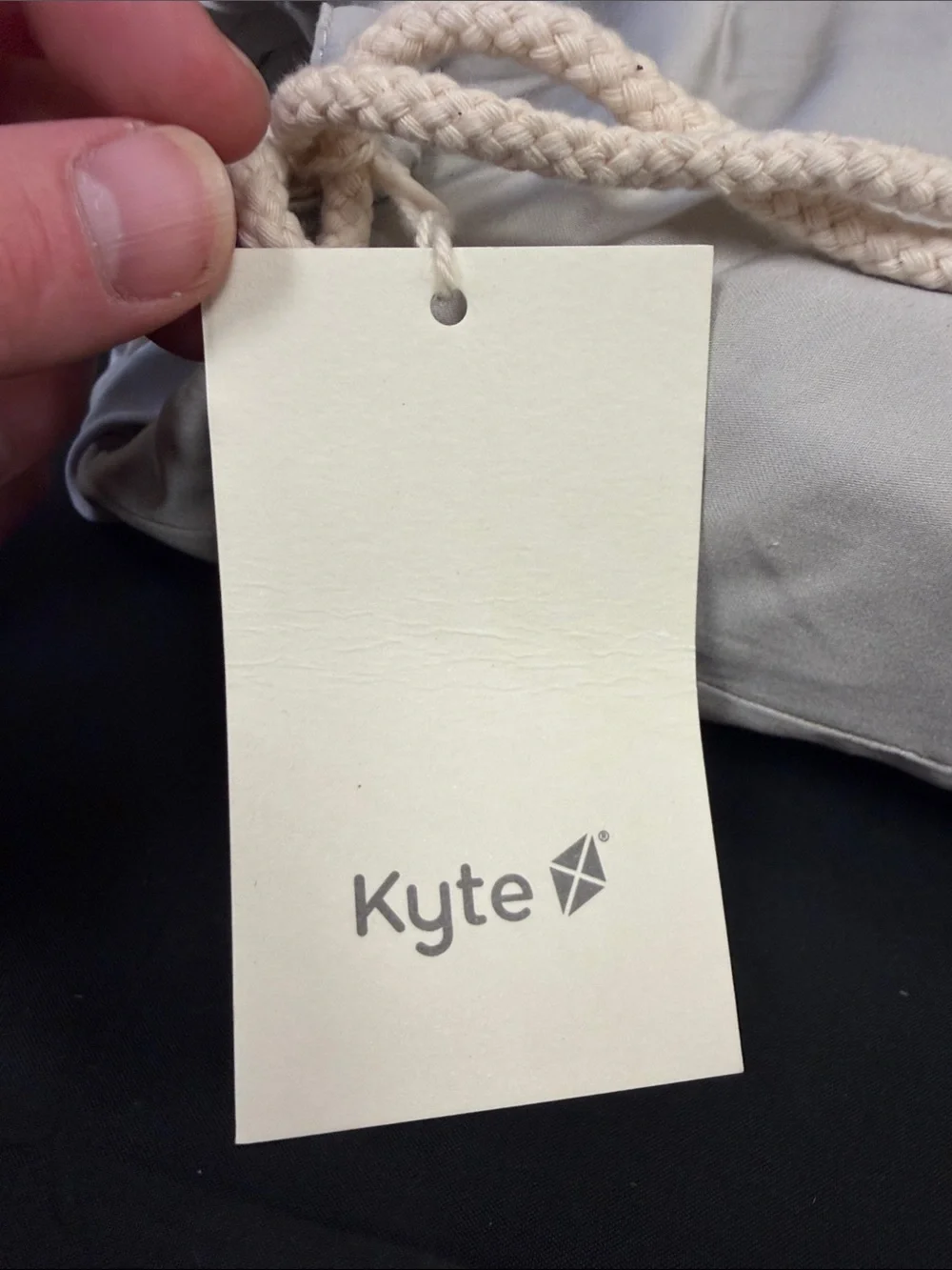 Kyte Living nwt smoke