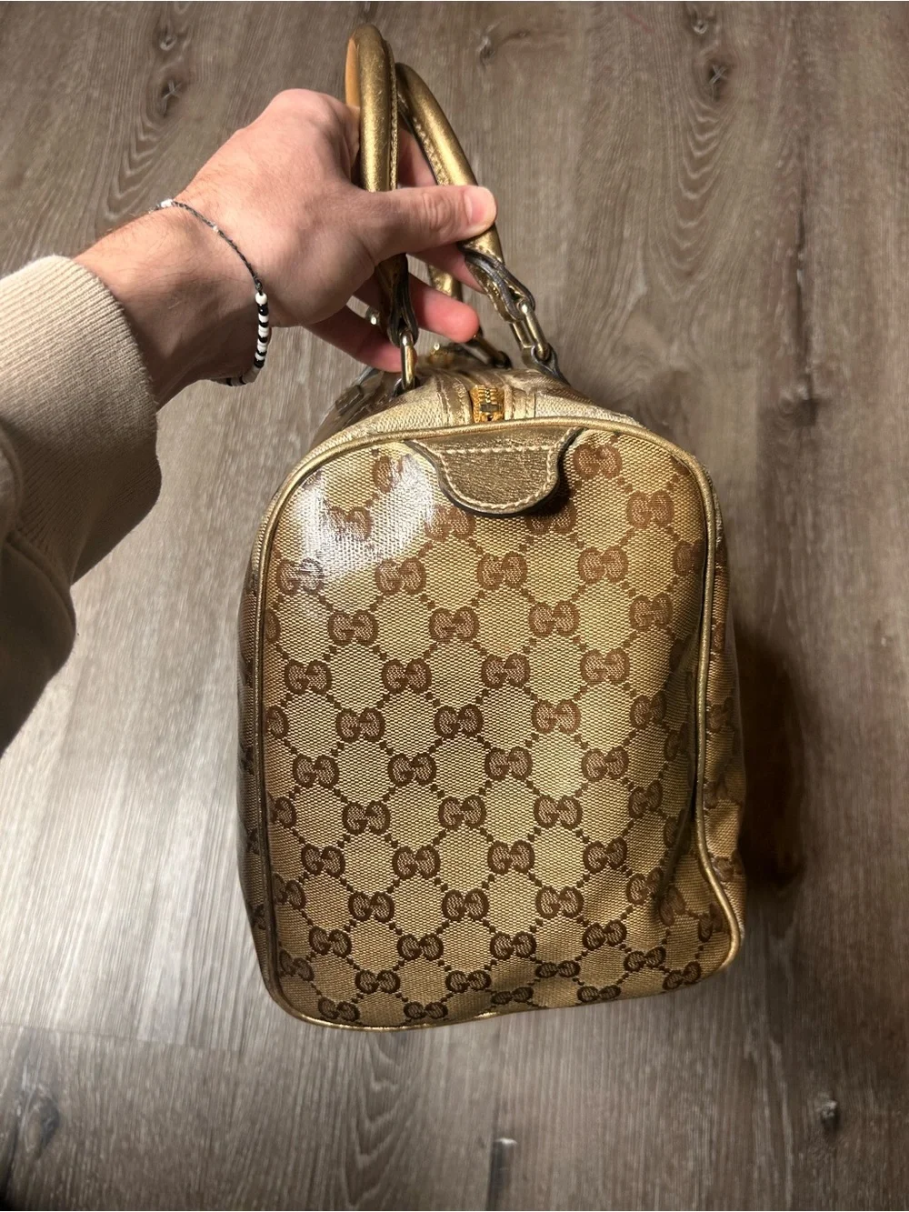Gucci iconic gg