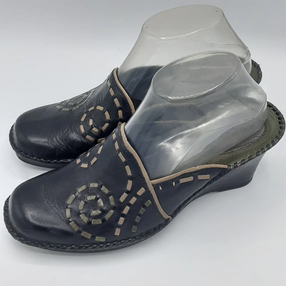 Clarks artisan leather