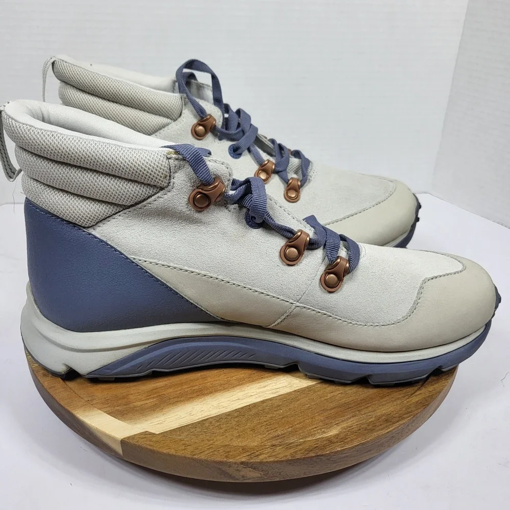 The North Face ignite your