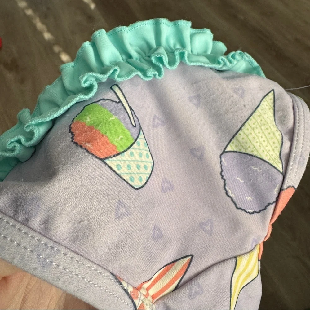 Ruffle Butts seat has