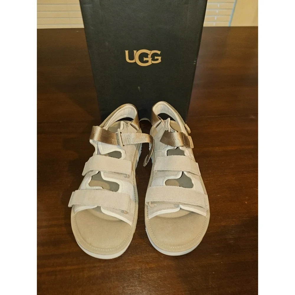 UGG goldencoast multistrap