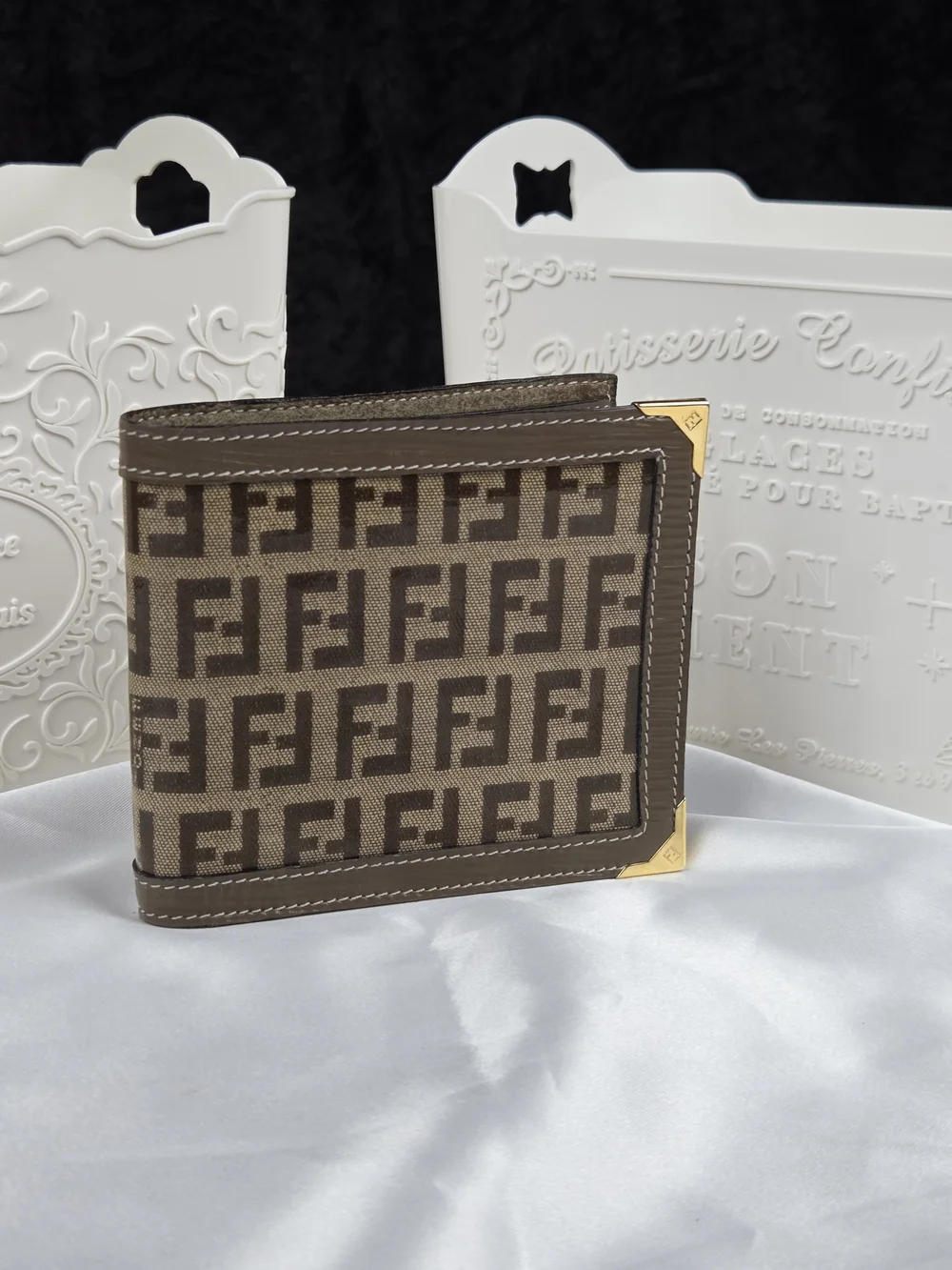 Vintage Fendi Zucca FF Monogram Bifold Wallet Brown Leather Gold Hardware