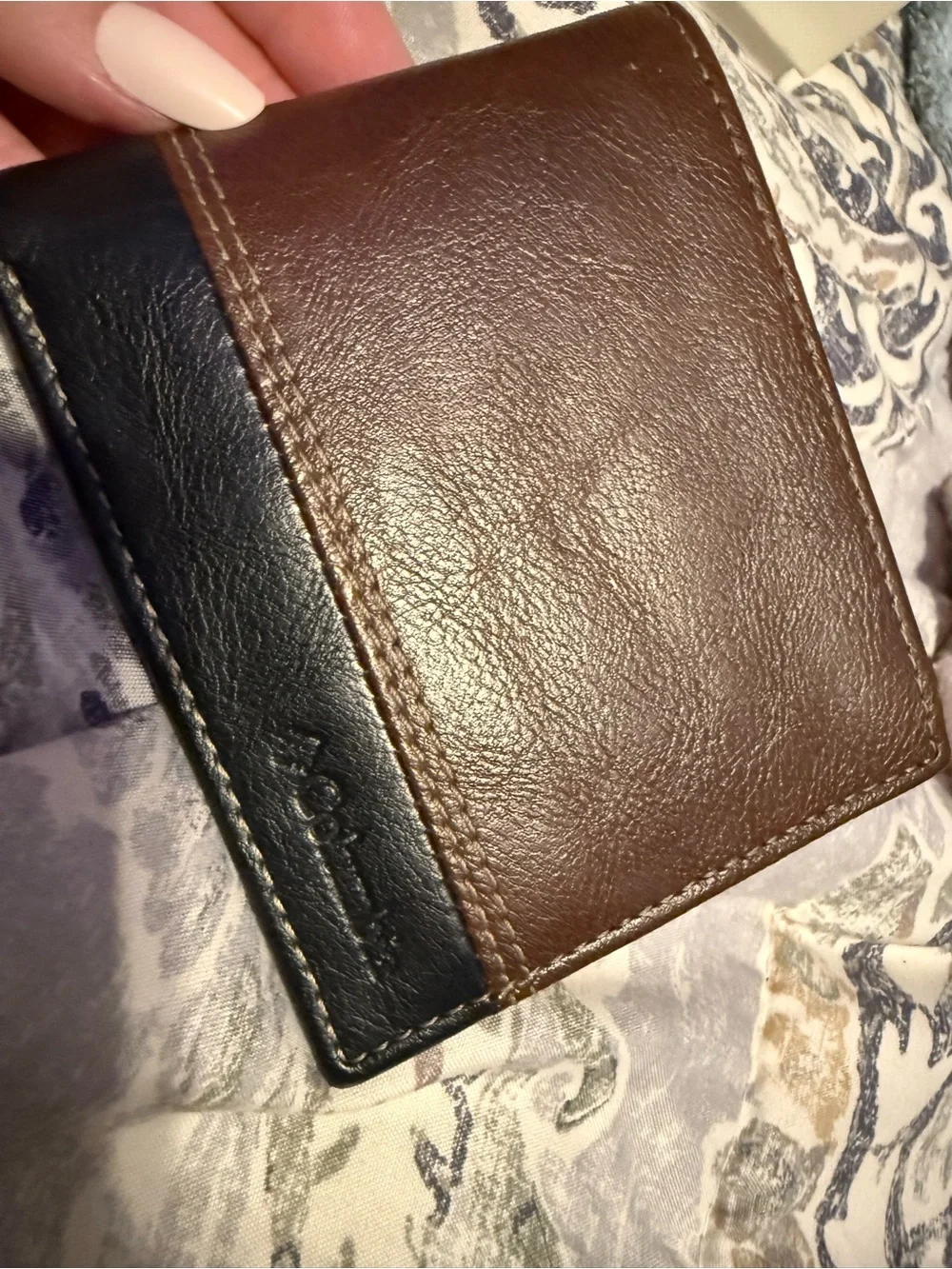 Columbia Brown and Black Leather Men's Bifold Wallet