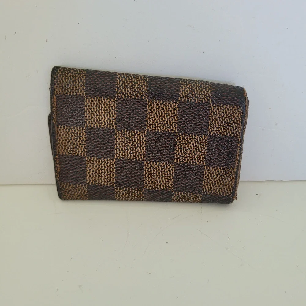 Louis Vuitton 6 Key Holder Damier Ebene Brown Canvas Wallet CT0044 France
