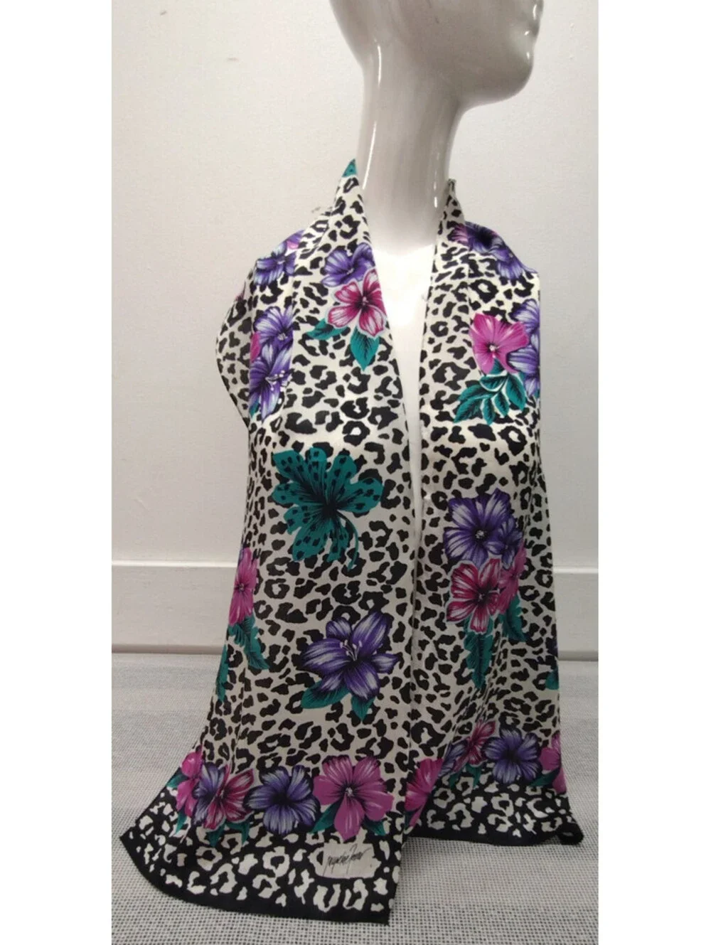 Vintage Oblong Scarf Silk Blend Black Leopard Hawaiian Flowers Jaqueline Ferrar