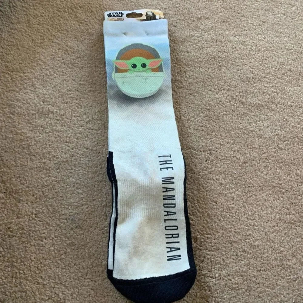 Disney Star Wars The Mandalorian Size L/XL Adult Socks *New*