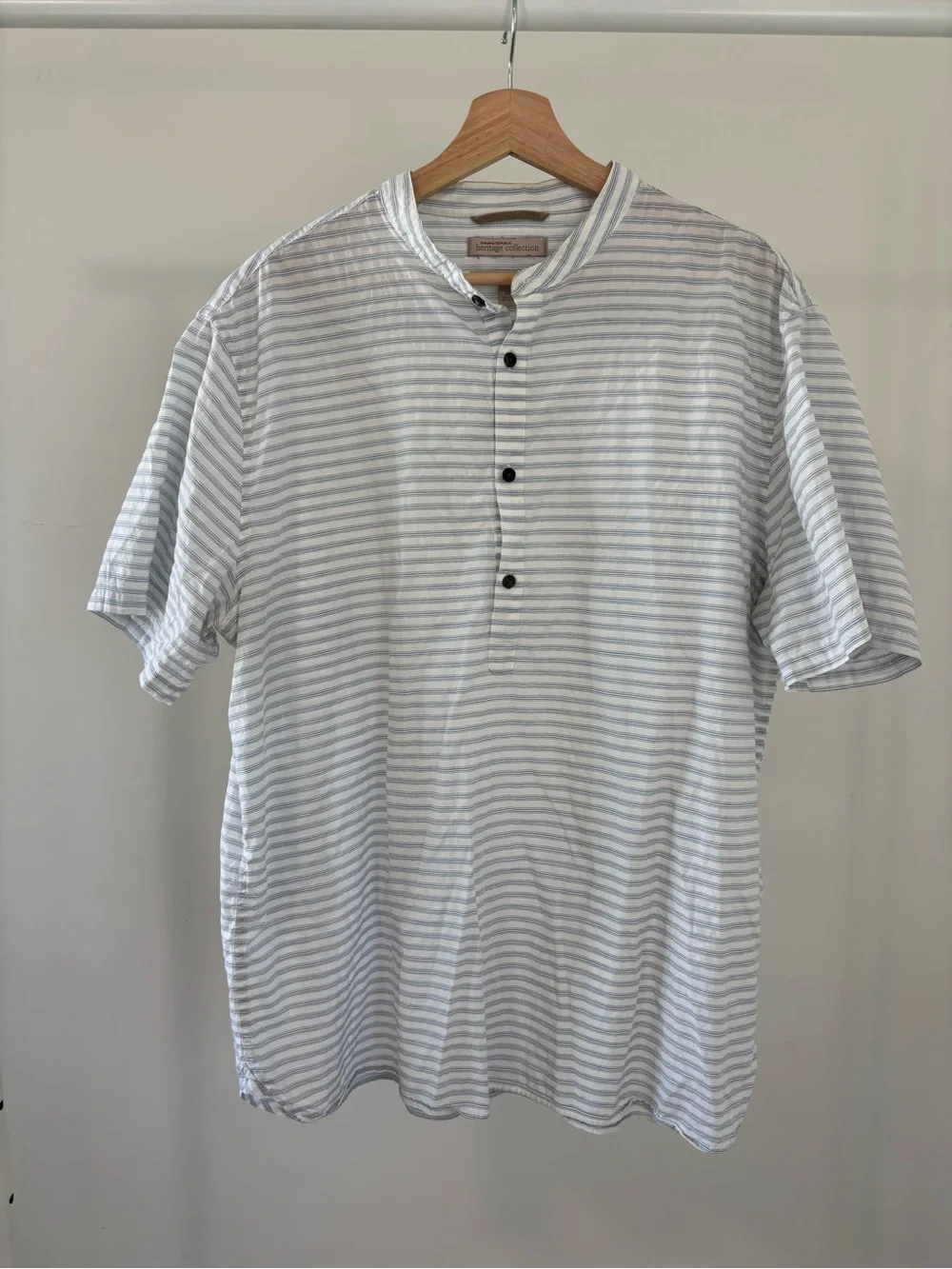Banana Republic classic banana