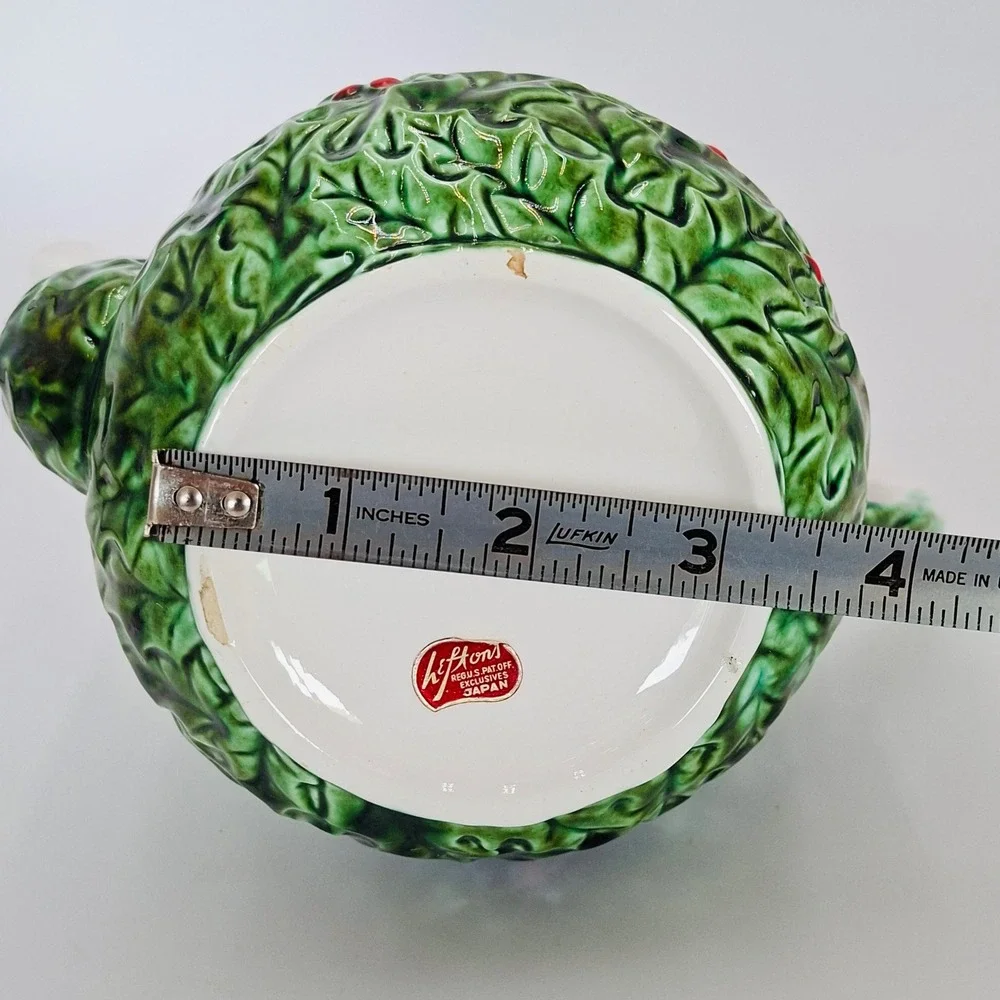 Lefton vintage holly