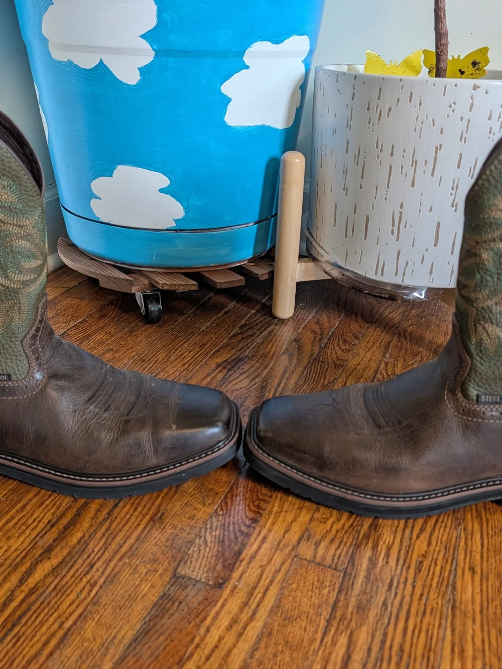 Justin Boots durable leather