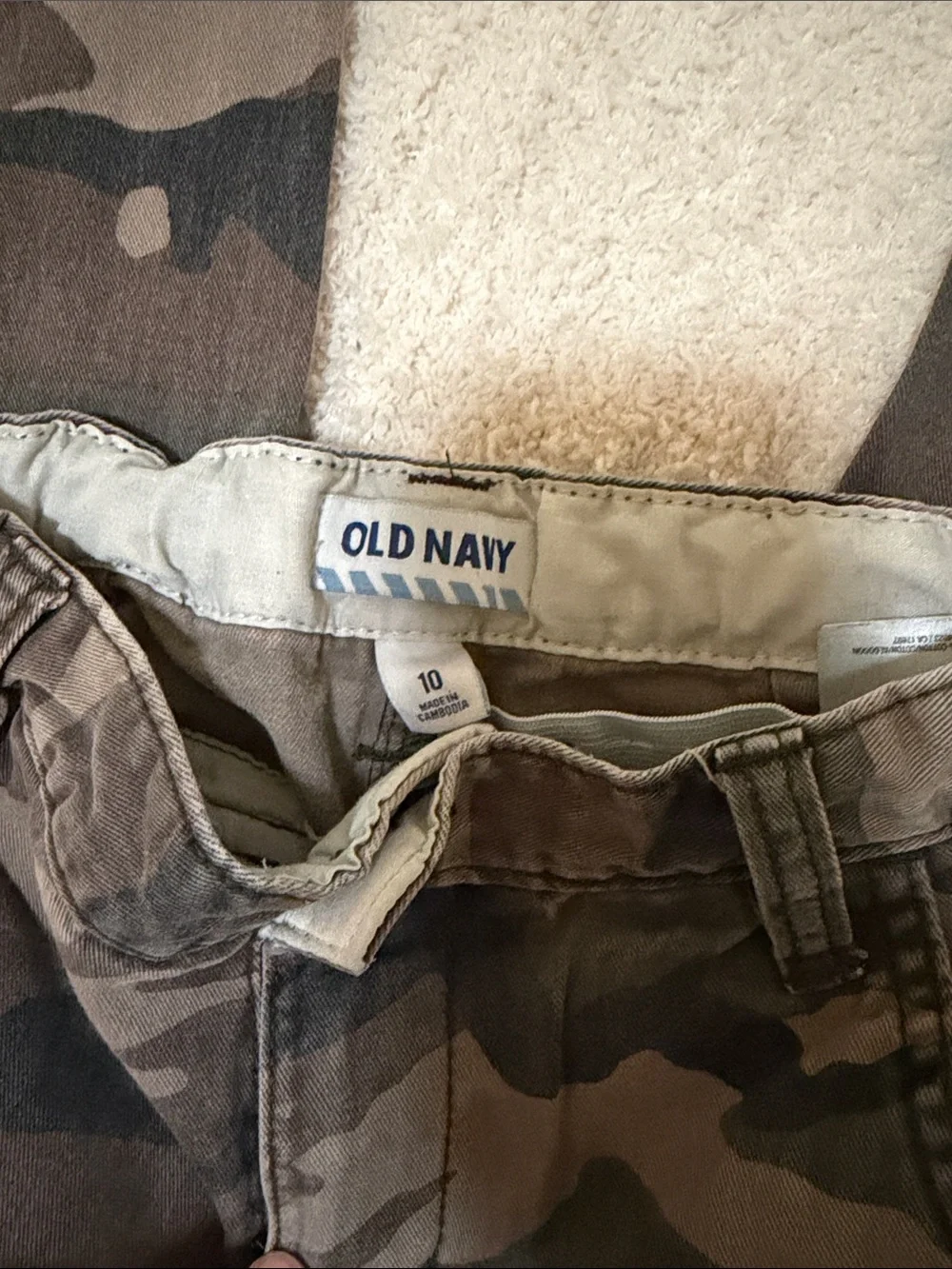 Old Navy classic camo
