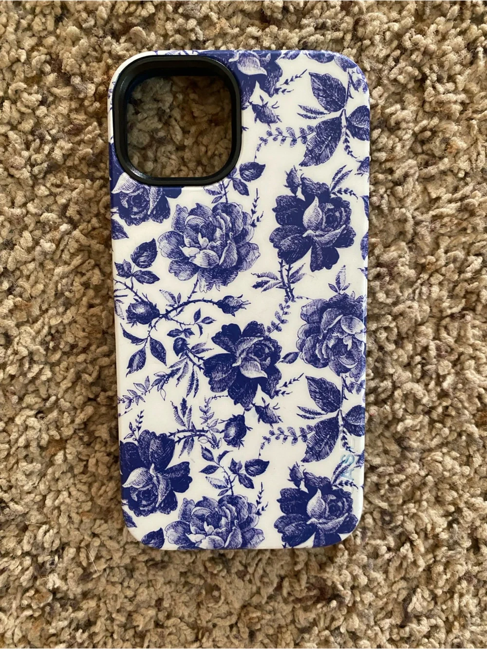 Casely Bold Rose to Fame Blue & White Rose Floral Case iPhone 13