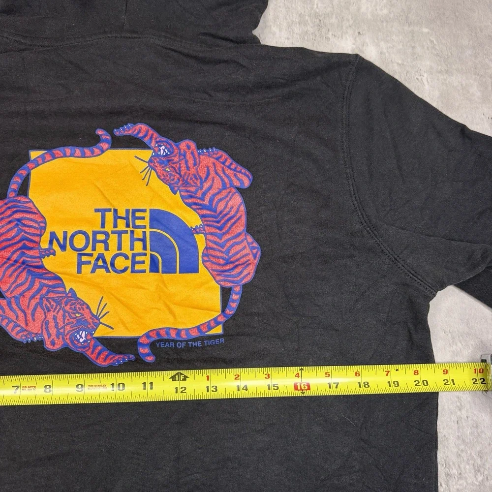 The North Face ready ship