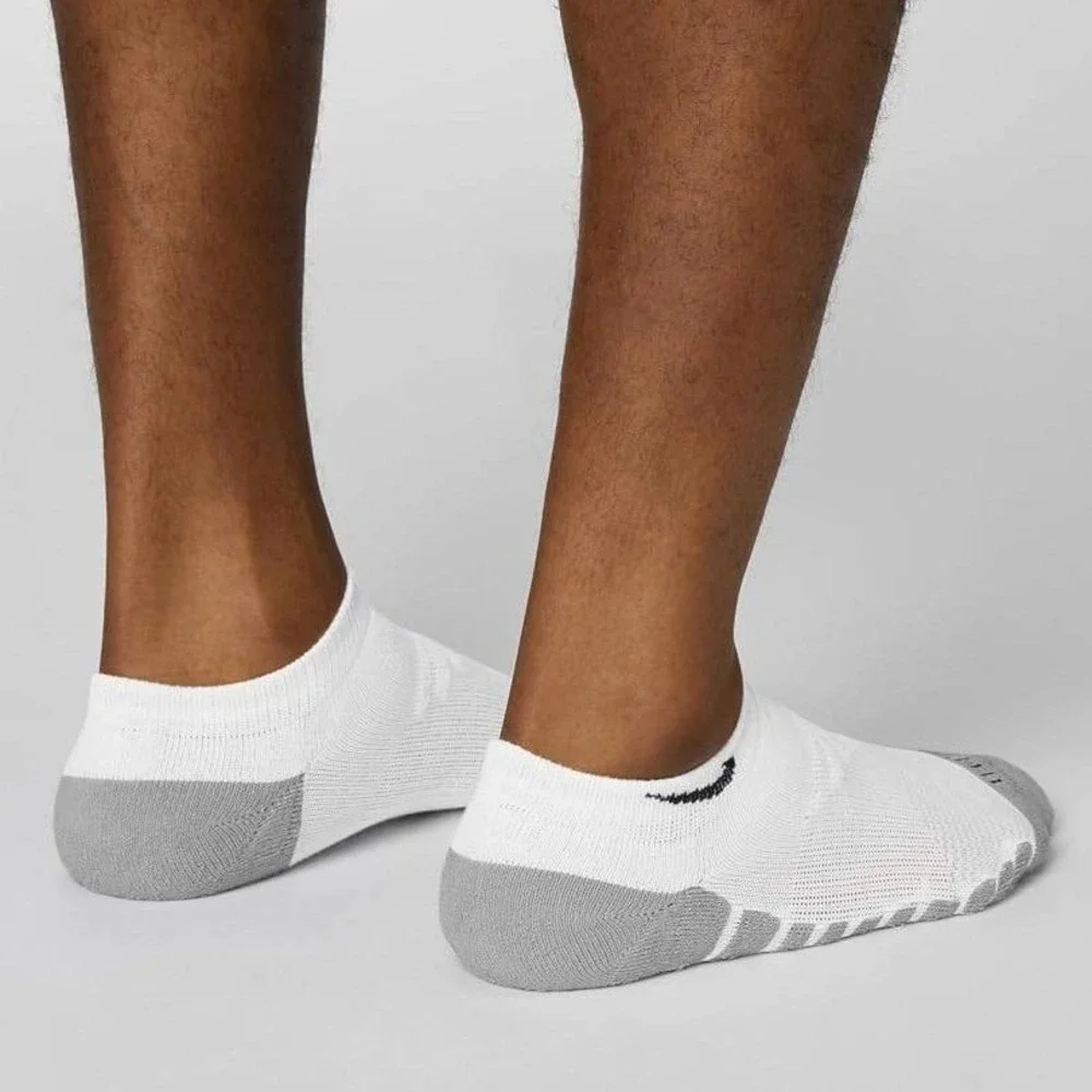 Nike everyday max