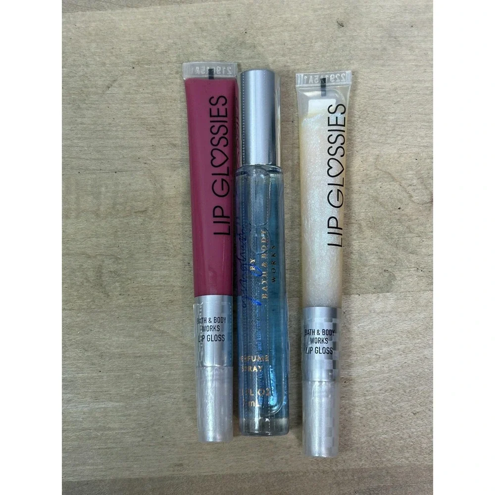 Bath & Body Works Lip Gloss Lot 3‎ 0.3 Oz Boldly Pink Flawless Shimmer Gingham