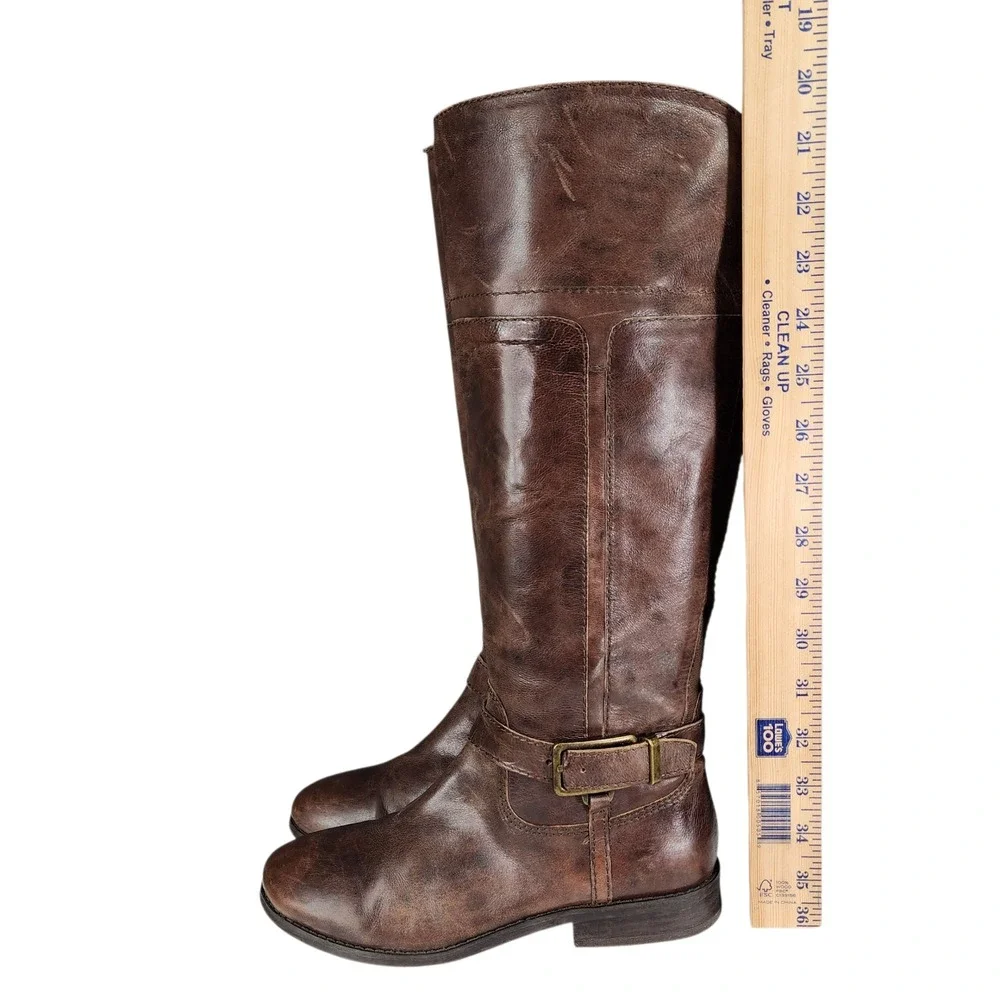 Marc Fisher western buckle