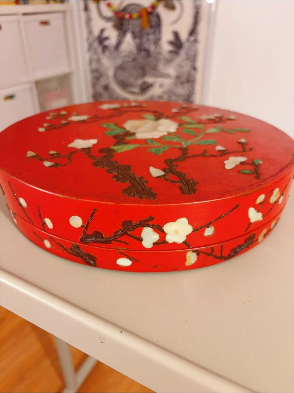 Vintage red lacquer mother of pearl divided candy box