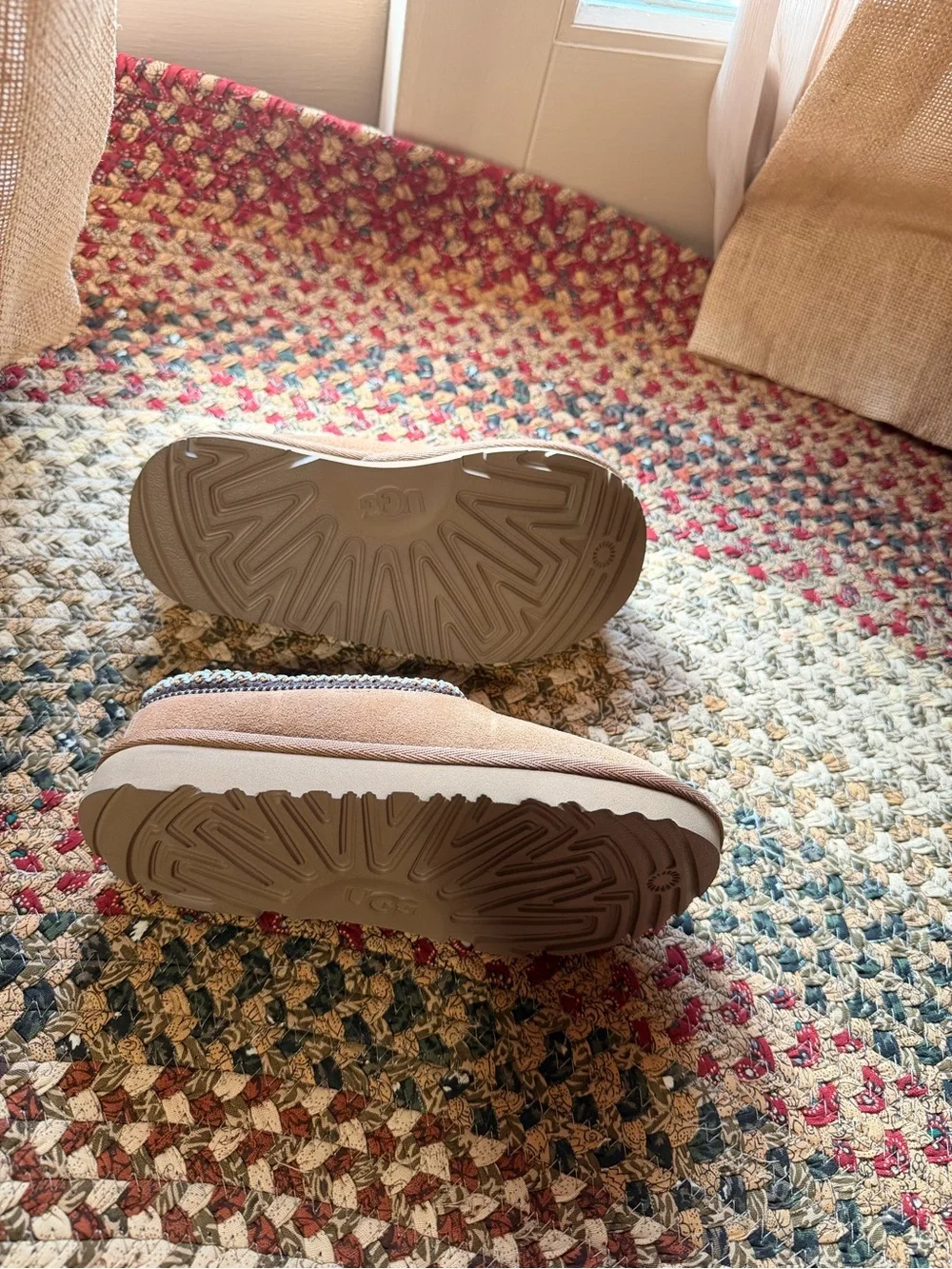 UGG soft chestnut