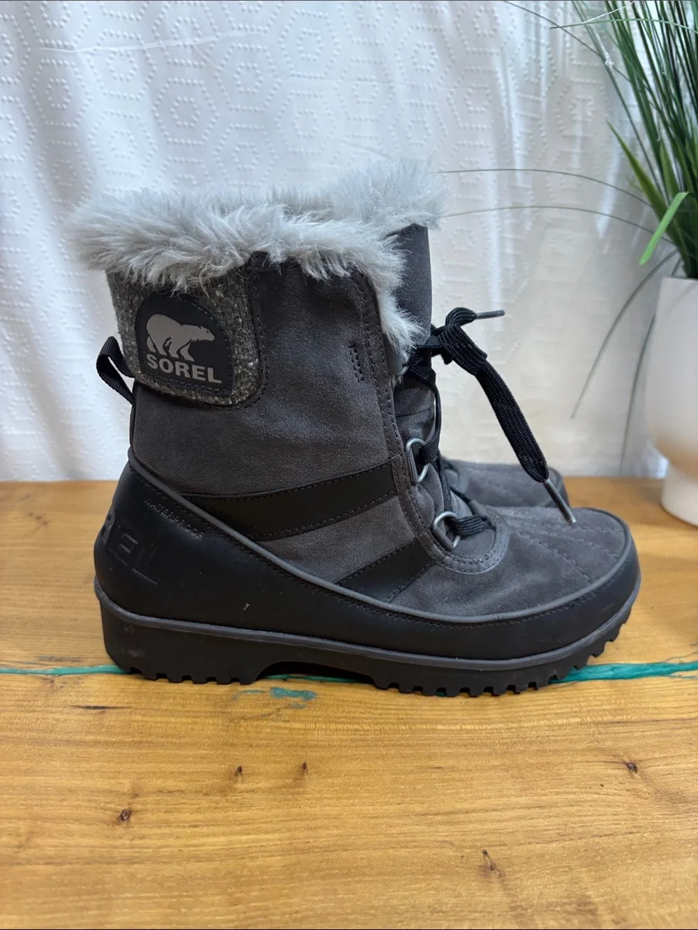 Sorel Tivoli Boots