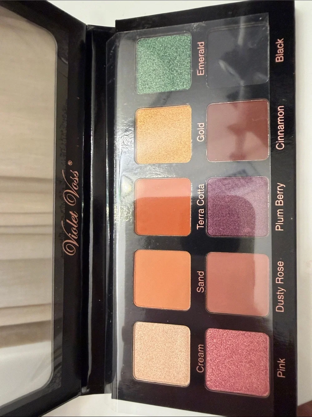 Violet Voss image shows