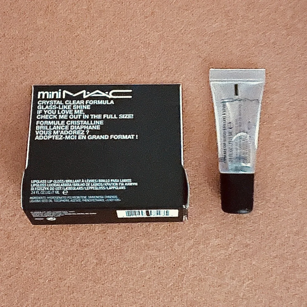 MAC Cosmetics giant ruby