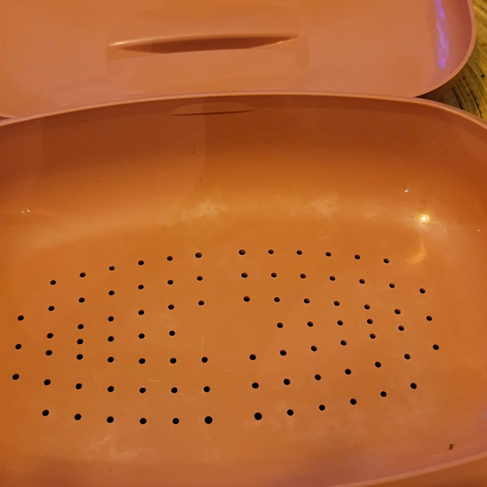 Tupperware this listing