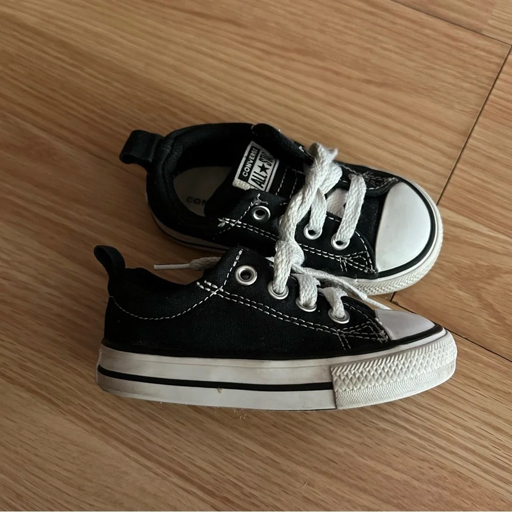 Converse Chuck Taylor All Star Black Low Top Sneakers  Infant 5