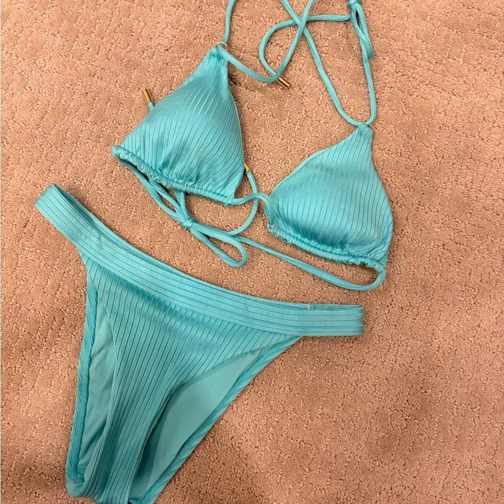 Monday Swimwear ribbed triangle