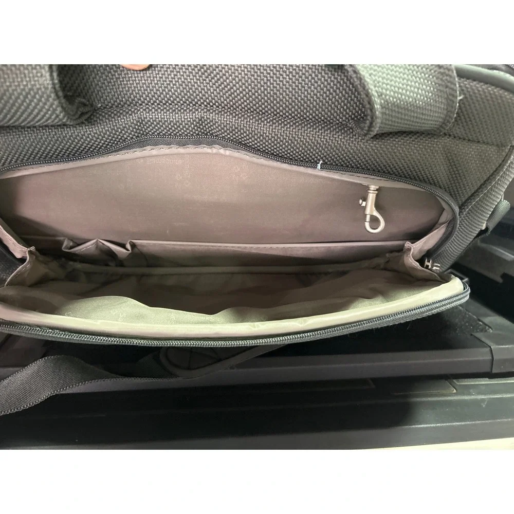 Samsonite travel carry