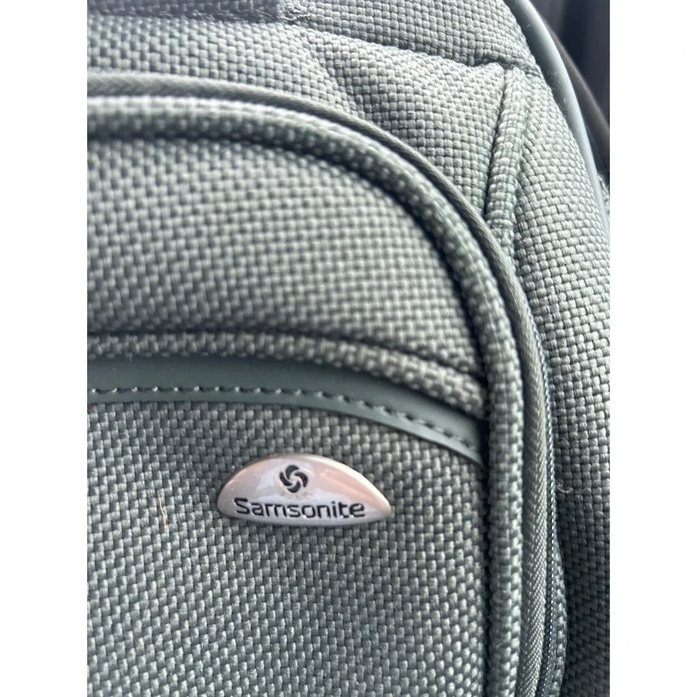 Samsonite travel carry