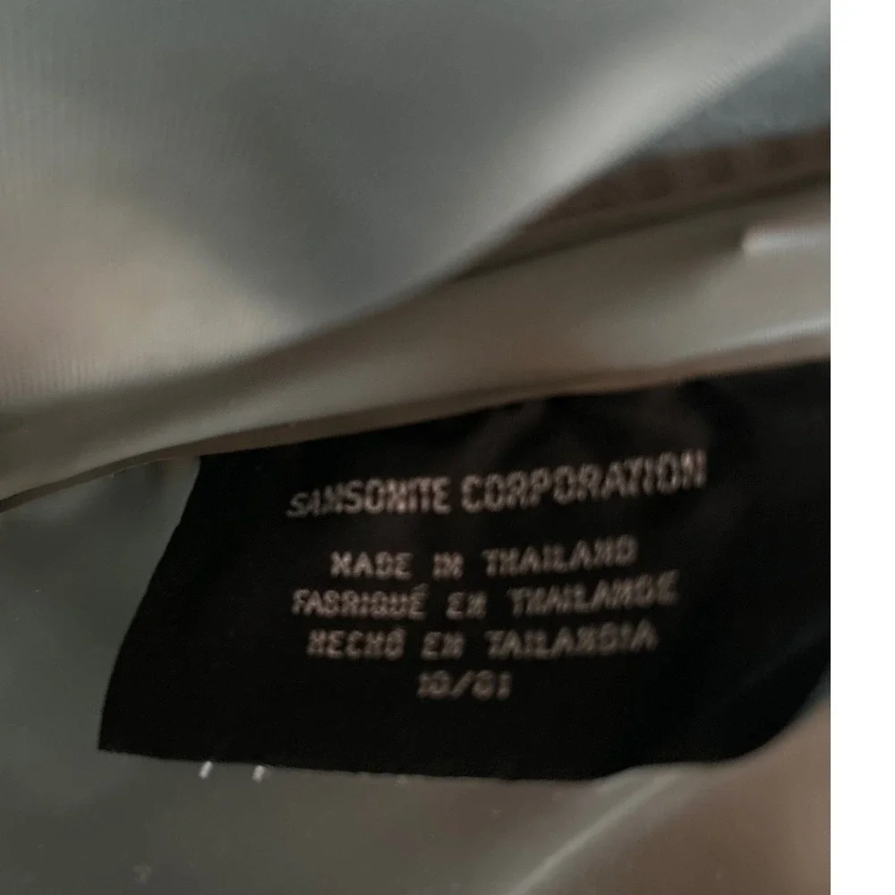 Samsonite travel carry