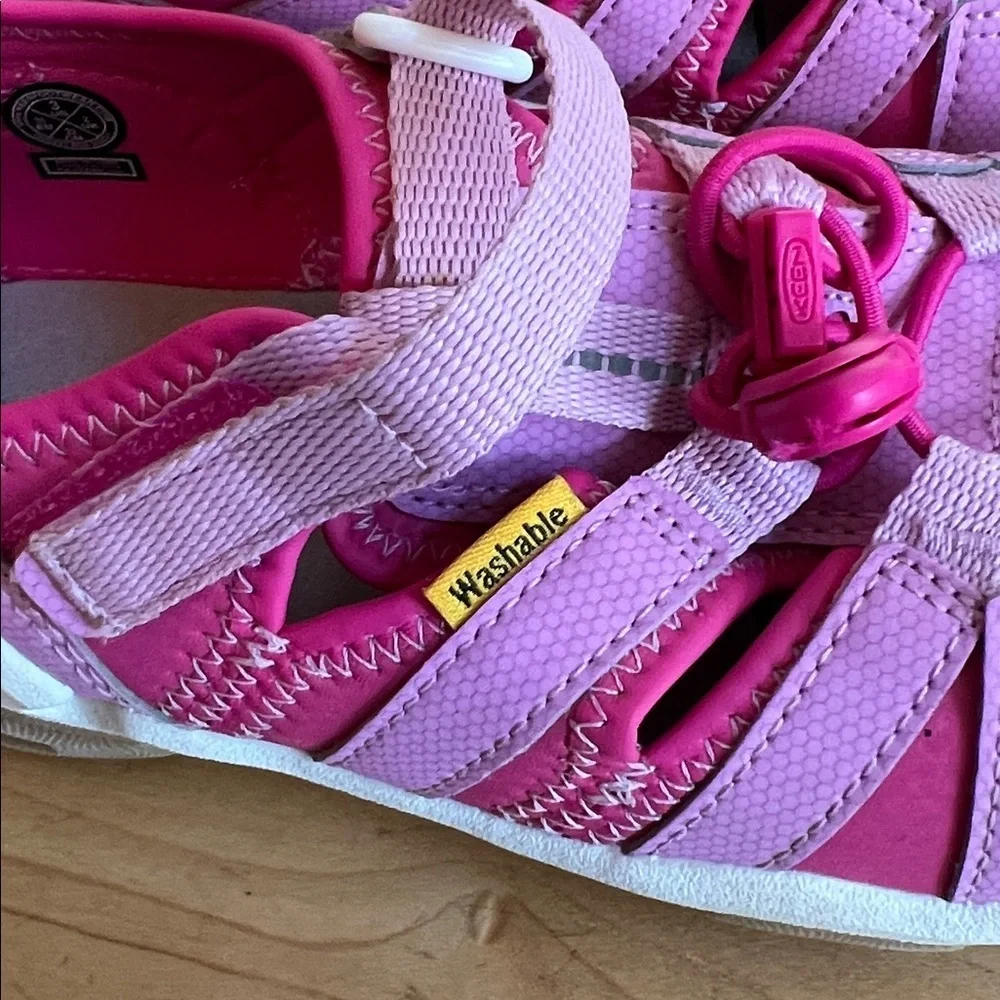 Keen durable stylish