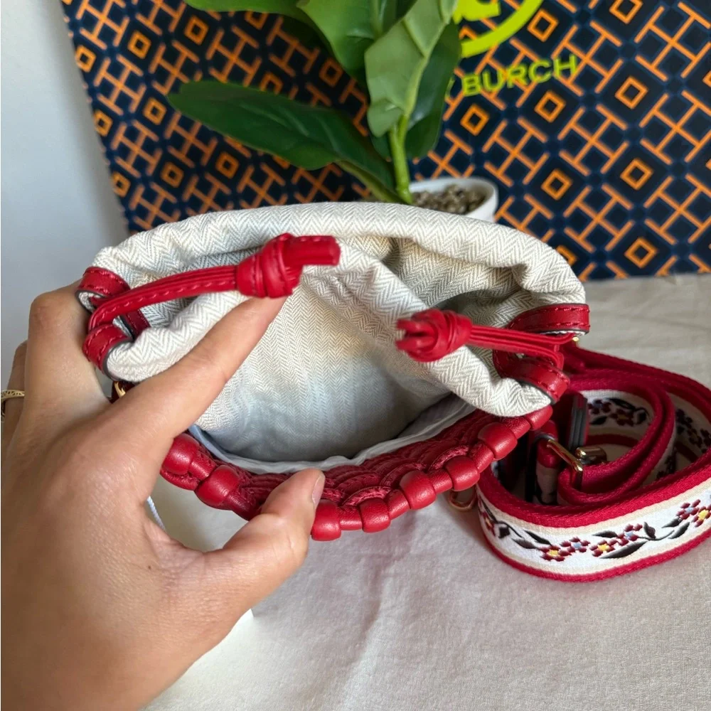 Tory Burch nwt tory