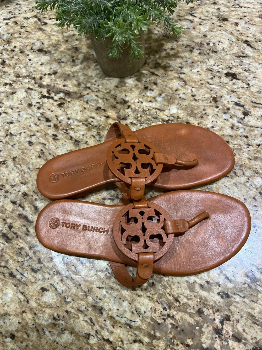 Tory Burch tory burch