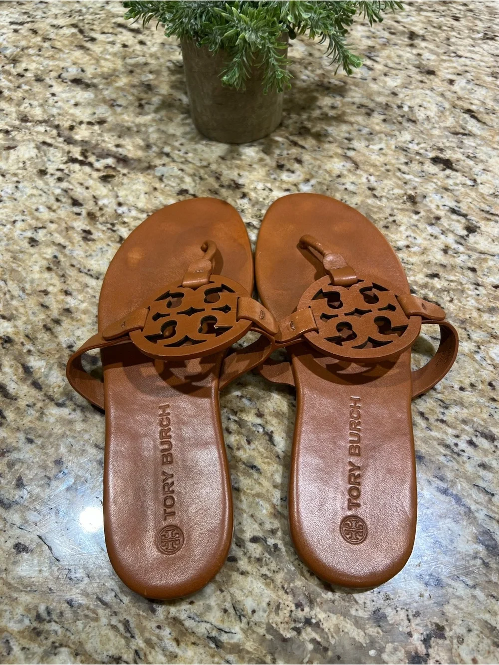 Tory Burch tory burch