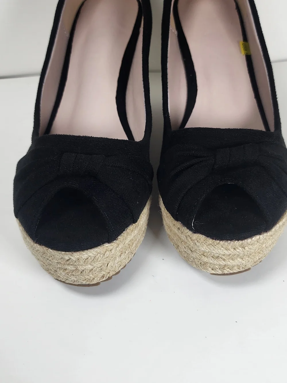 N/A stylish black