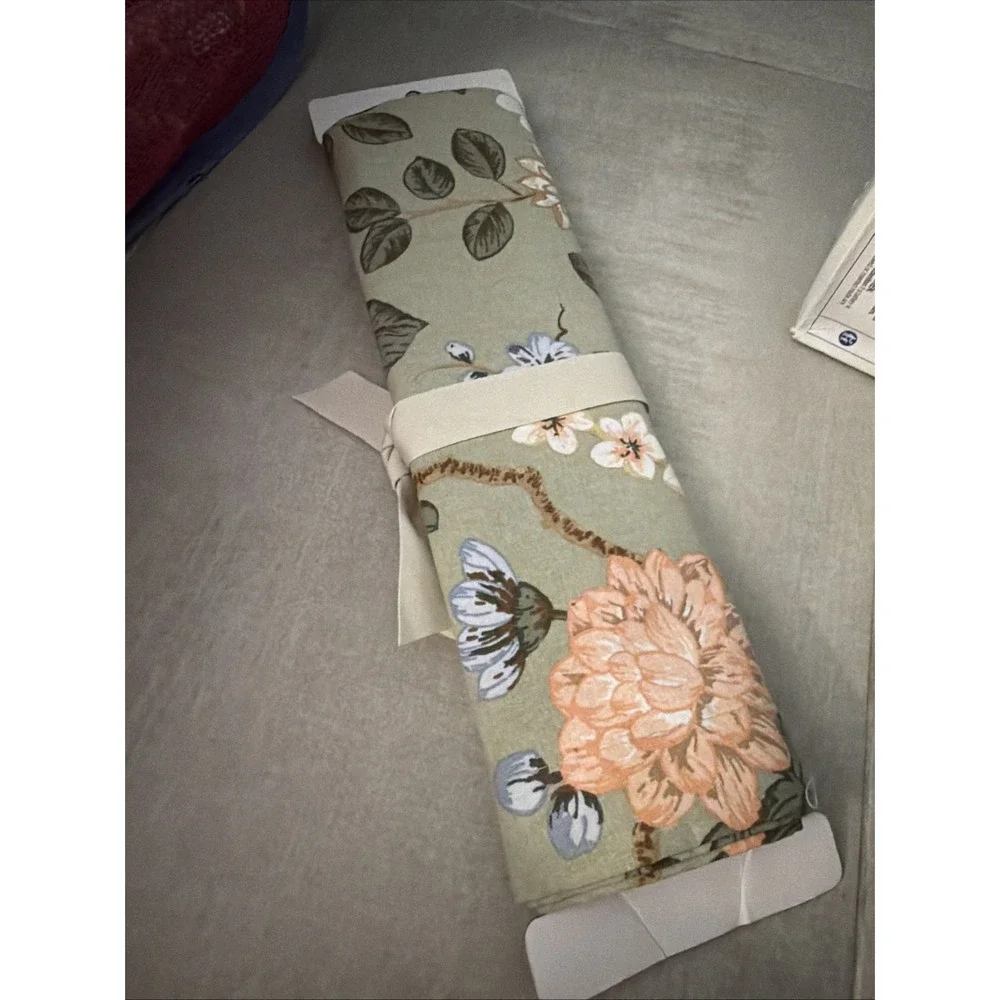 Threshold table runner
