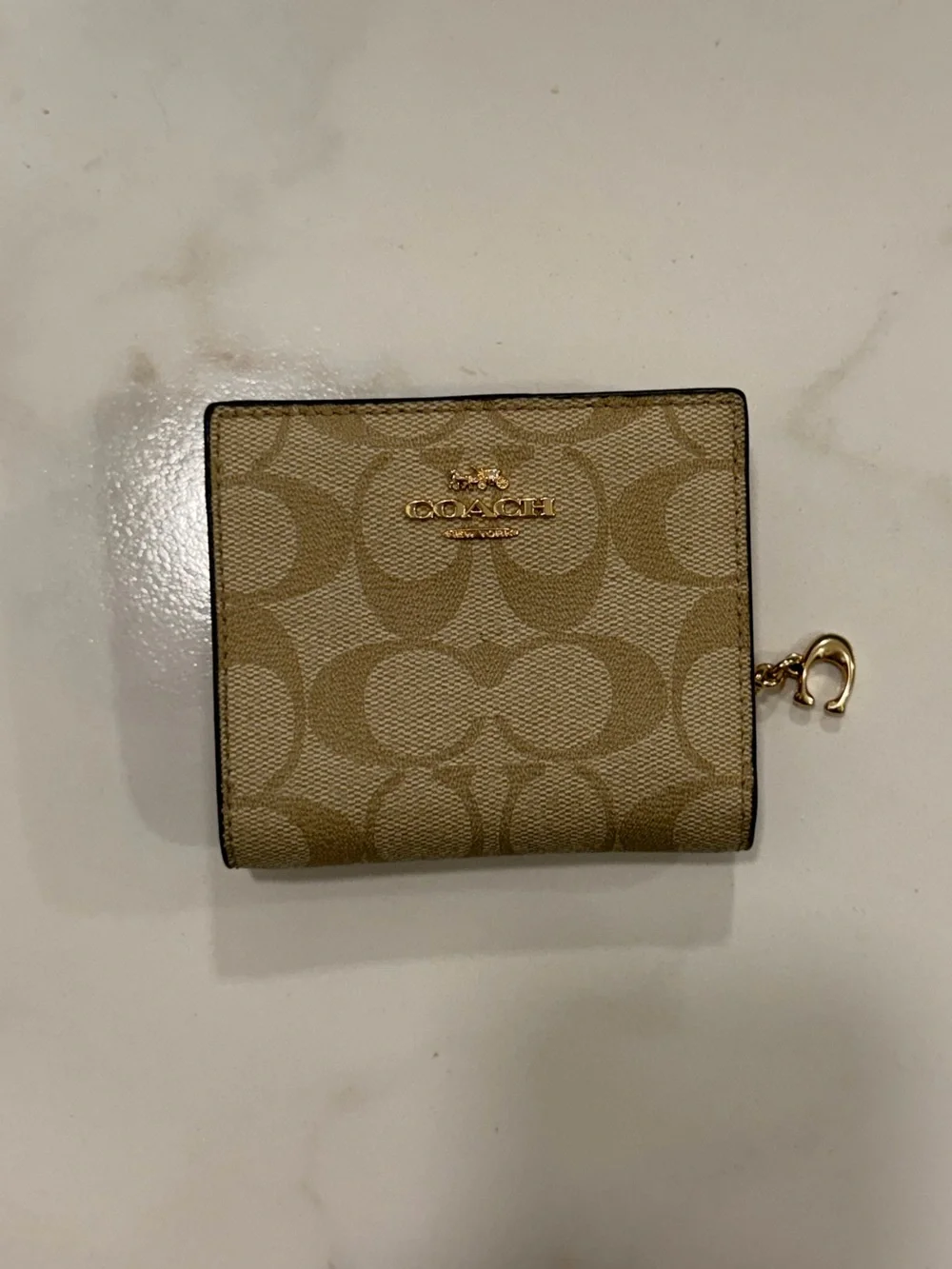 Coach Signature Canvas Snap Wallet – Khaki/Tan with Gold Hardware