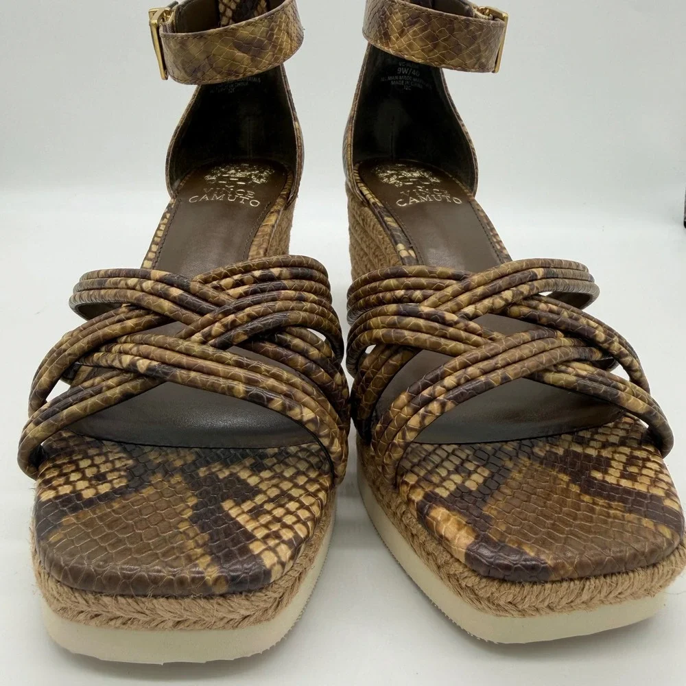Vince Camuto vince camuto