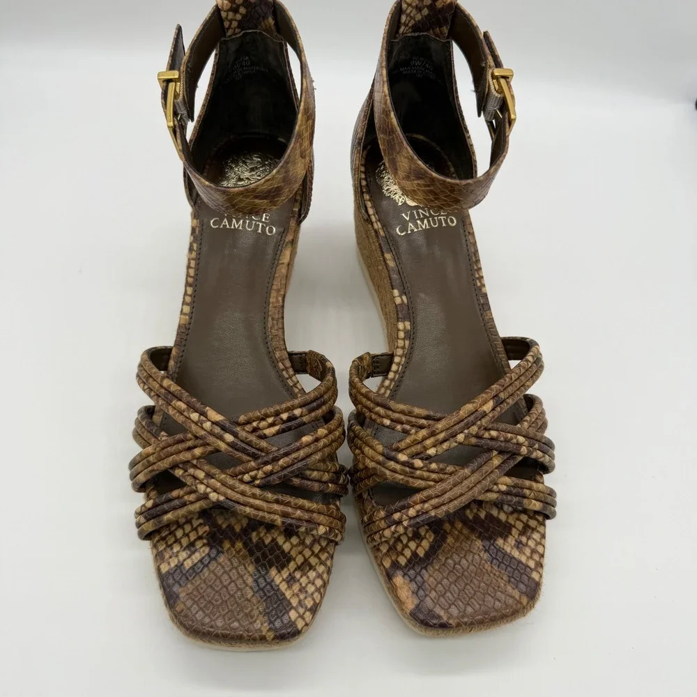 Vince Camuto vince camuto