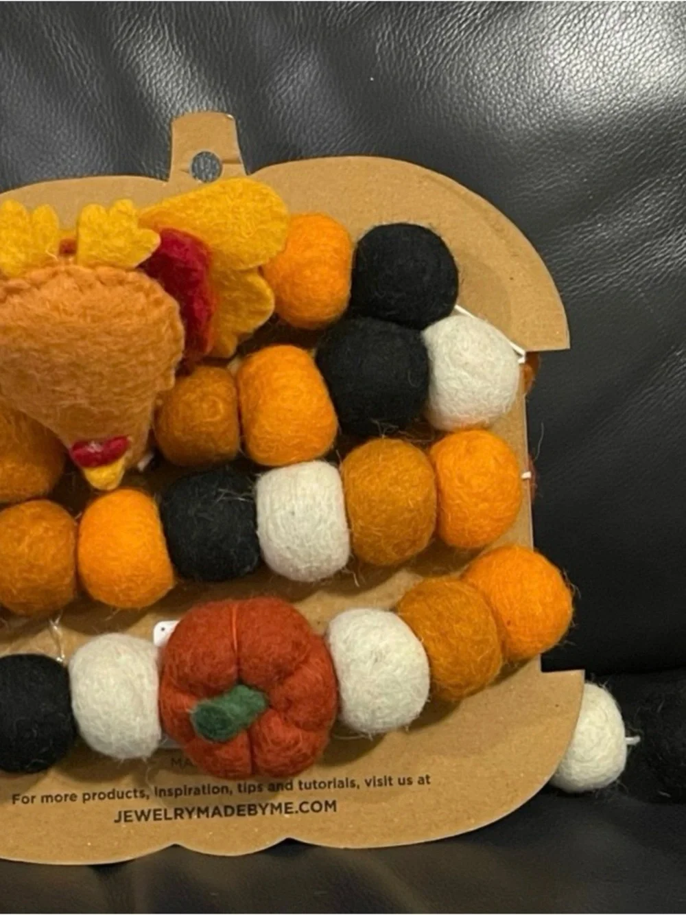 Thanksgiving garland turkeys