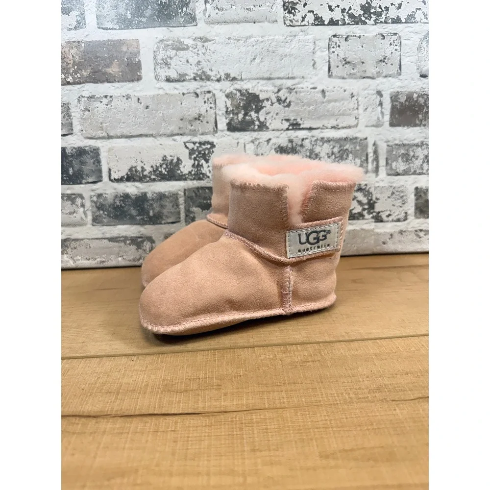 UGG I Erin Bootie Infants Medium 12-18 Months Baby Pink Suede Sheepskin Boot