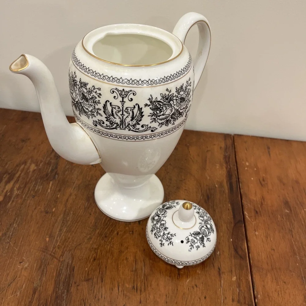 Wedgwood excellent no