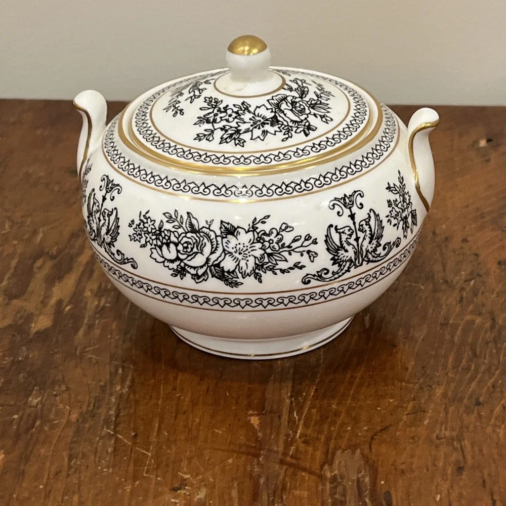 Wedgwood excellent no