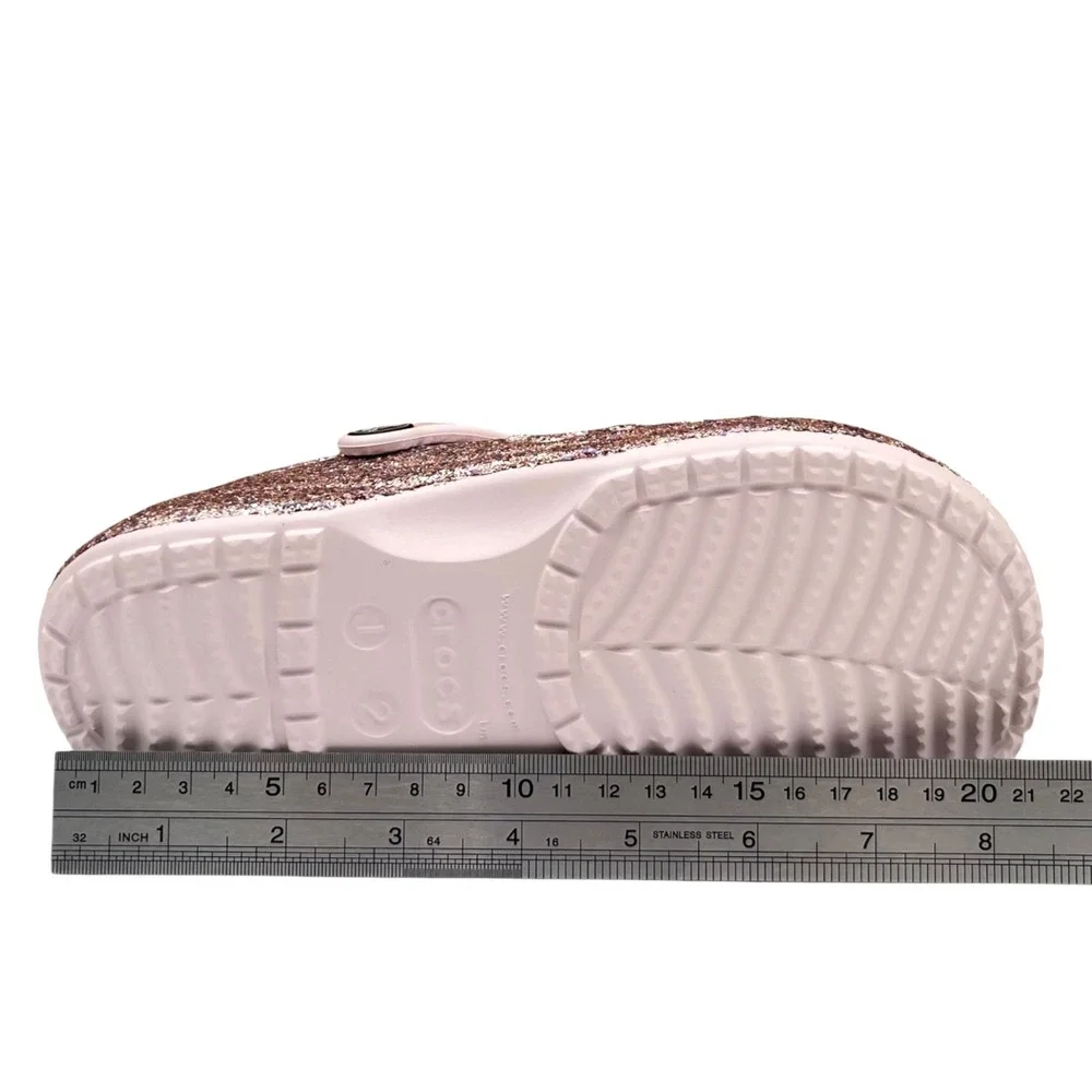CROCS new tags