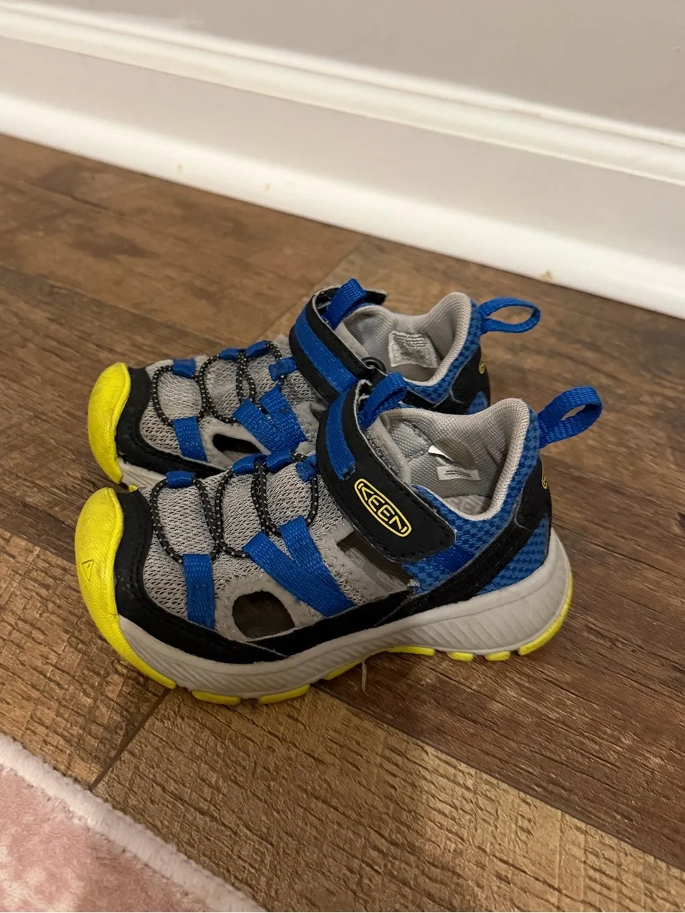 Keen kids sandals