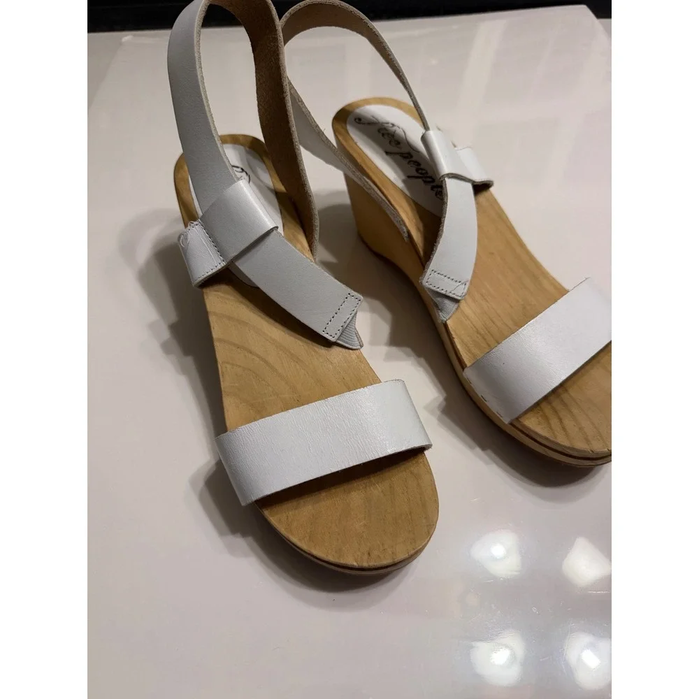 Free People White Leather Wood Wedge Sandals Slingback Strappy Shoes‎ Womens