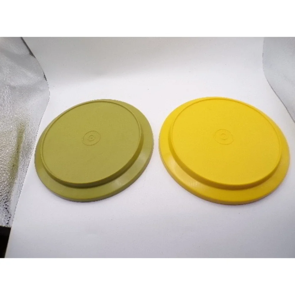 Tupperware Lids‎ Set of 2 Yellow Olive Green Round Replacement Covers