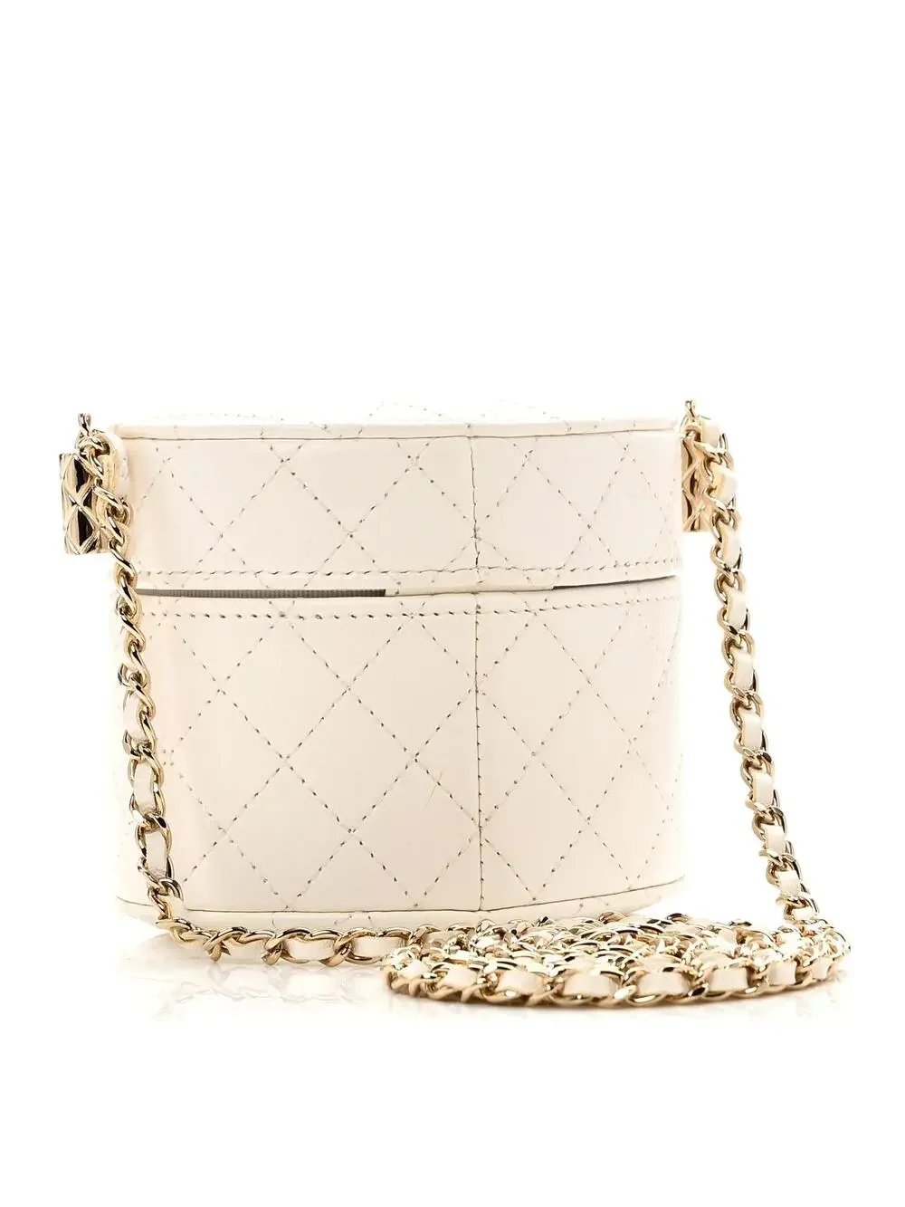 CHANEL indulge luxury