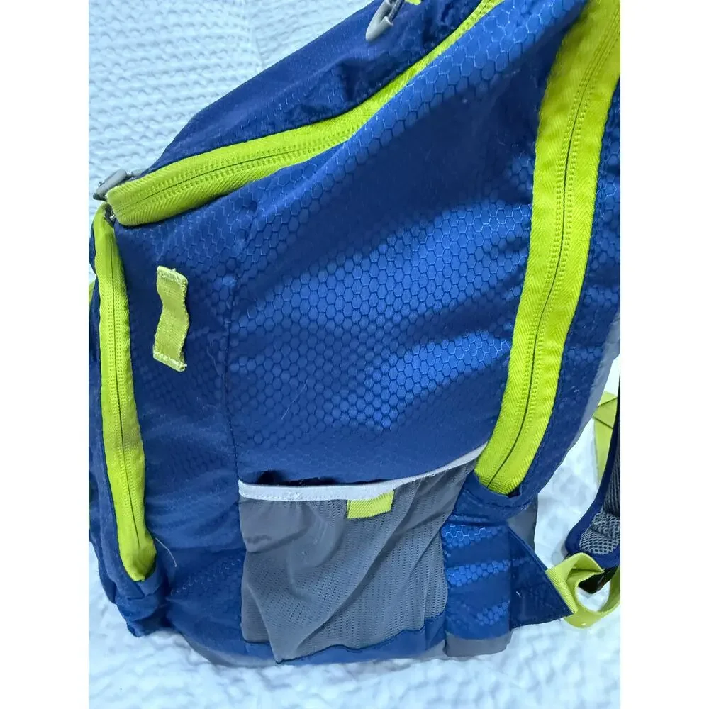 Embark backpack laptop